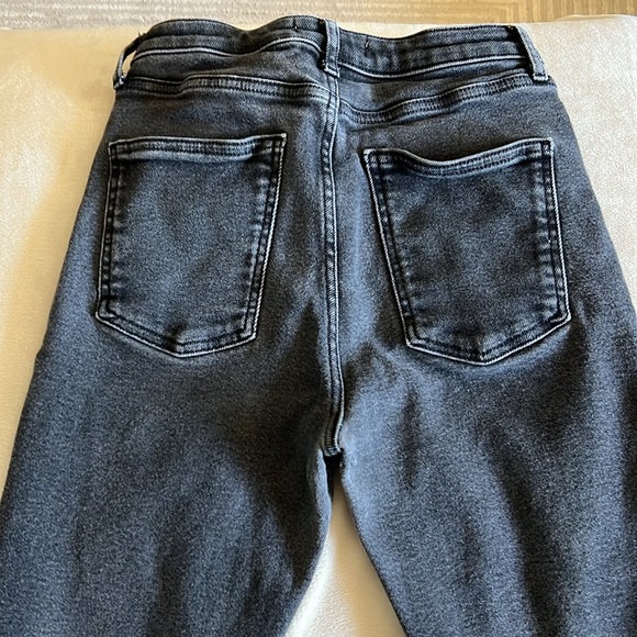 Women’s jeans. Size 6. Zara, charcoal black. - Picture 5 of 6